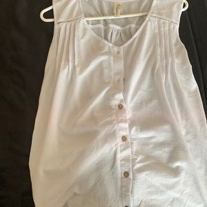 Buttoned Stylish Blouse